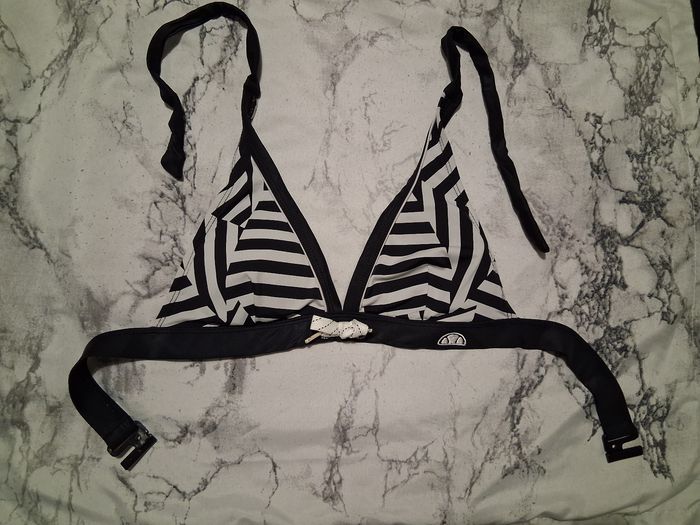 Haut de maillot de bain femme taille 34