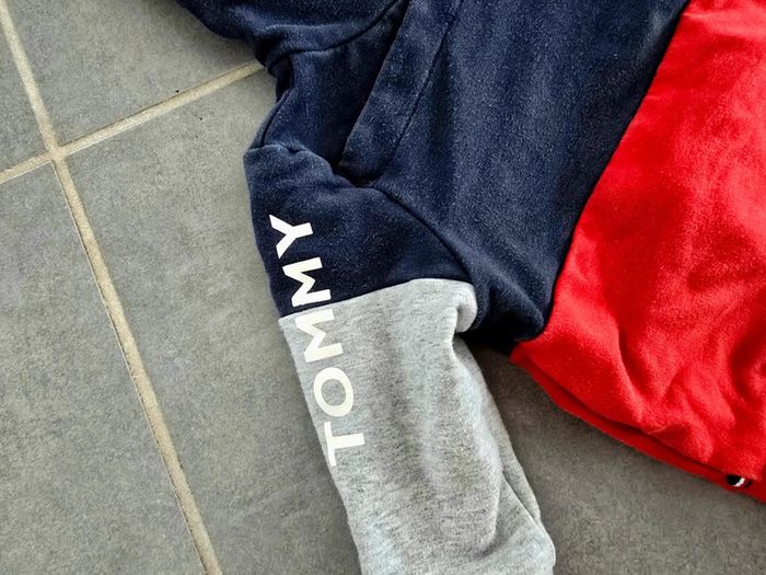 Ensemble jogging Tommy hilfiger - photo numéro 2