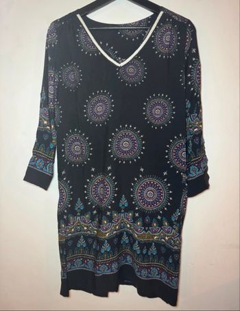 Robe ample avec manches 3/4 /