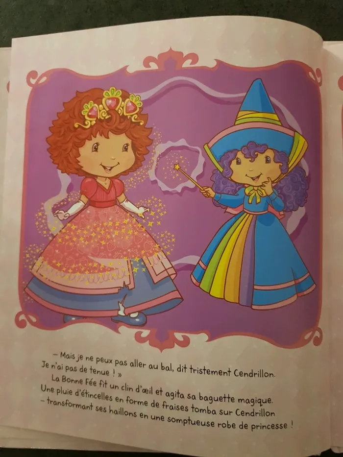 Livre Charlotte aux fraises Cendrillon - photo numéro 4