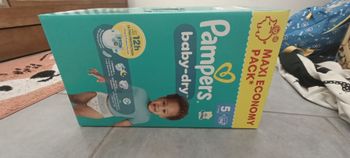 Pampers