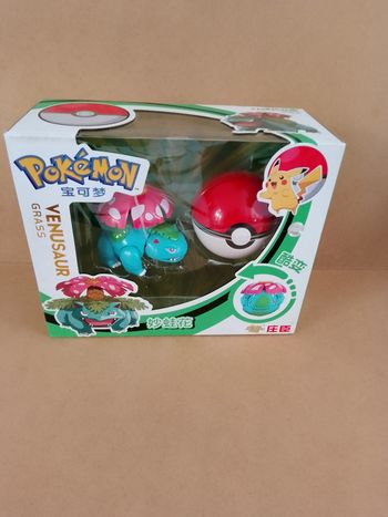 figurine pokémon pokéball venusaur grass nintendo neuve en boite