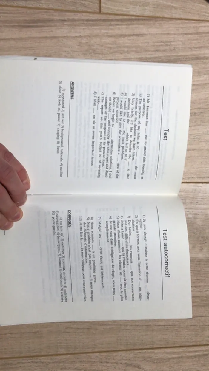 Livre bilingue anglais français intervenir dans une réunion - photo numéro 4