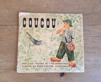 Livre « coucou »