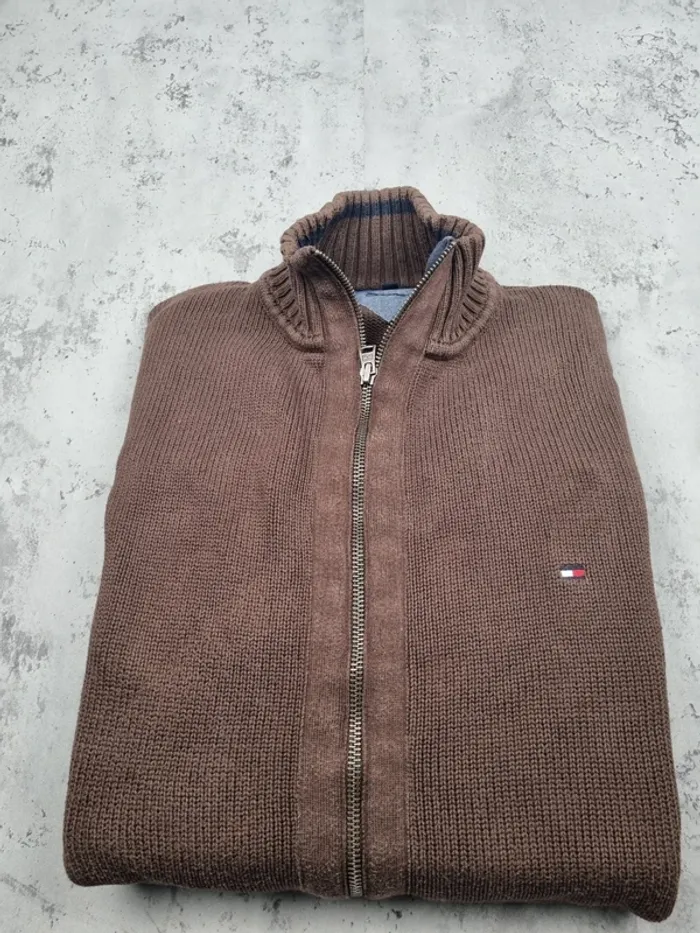 Cardigan zippé Tommy Hilfiger marron, L Hommes (mesures en photos) - photo numéro 2