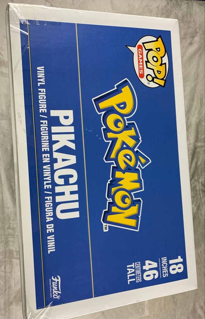 Funko Pop pikachu N•951 XL - photo numéro 3