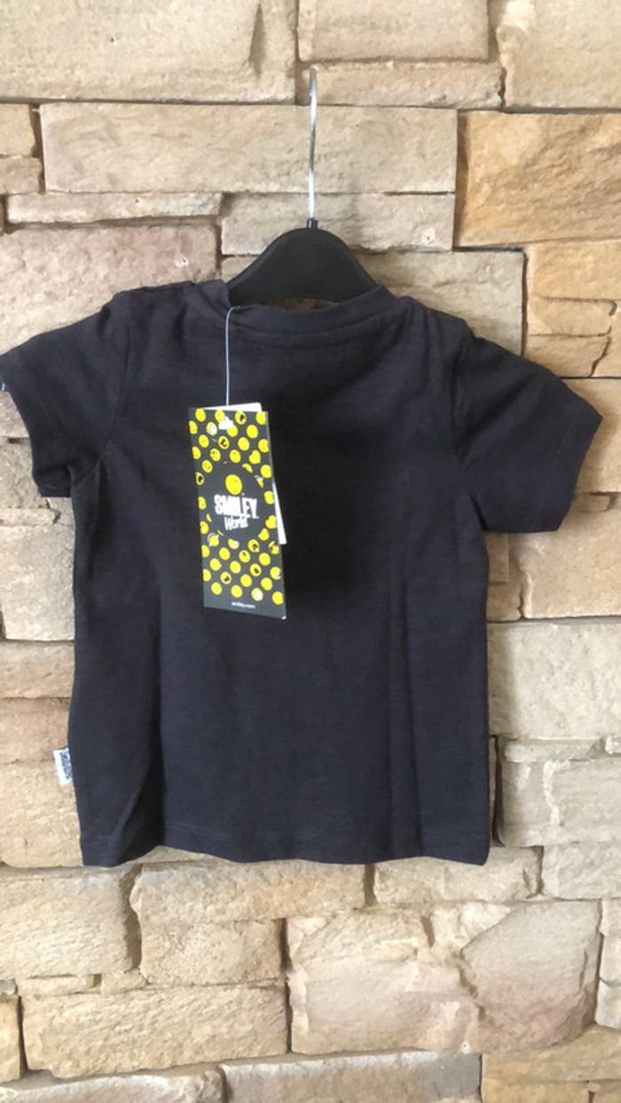 T-shirt SmileyWorld taille 9-12 mois - photo numéro 2
