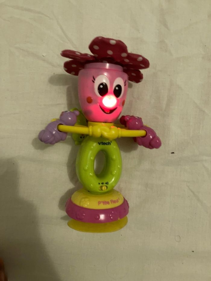 Jouet éducatif éveil vtech p’tite fleur musical lumineux - photo numéro 2