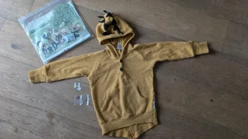 Magnifique Hoodie Dino manymonths axolotl conquéror
