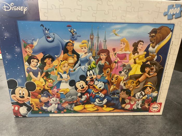 Puzzle Disney 1000 pièces sous blister