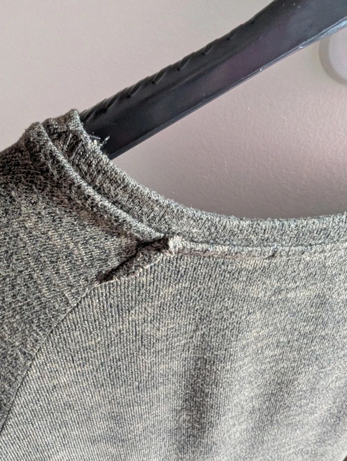 T-shirt avec empiècements - photo numéro 5