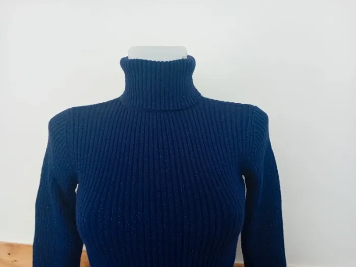 Pull col roulé paillettes - photo numéro 2