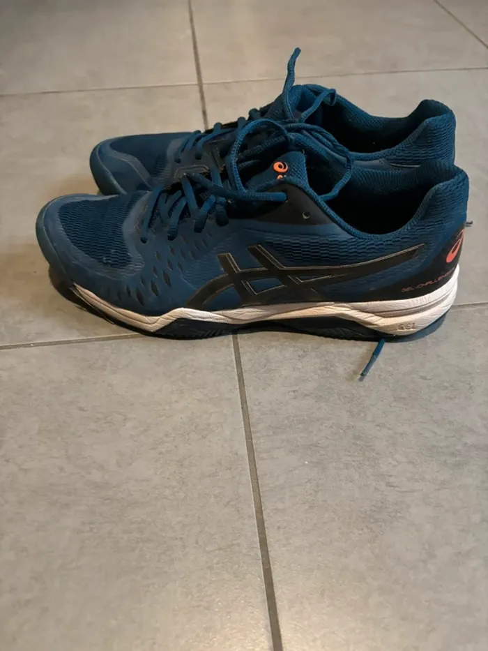 Basket de tennis Asics 1041A048