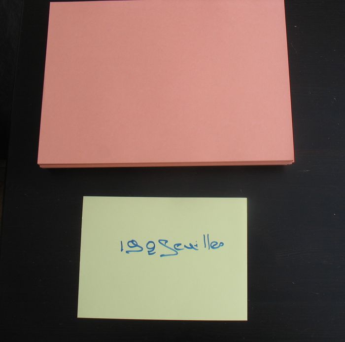 LOT DE 198 FEUILLES A4 - ROSE - 120 GR - n°37