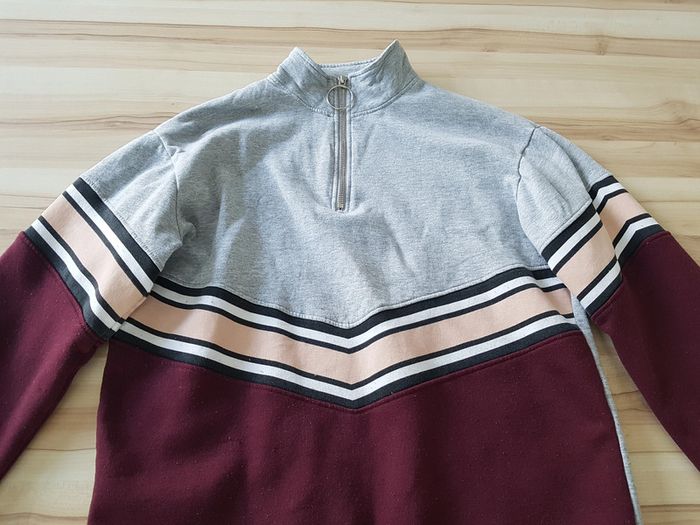 Sweat Jennyfer taille s /14 ans - photo numéro 2