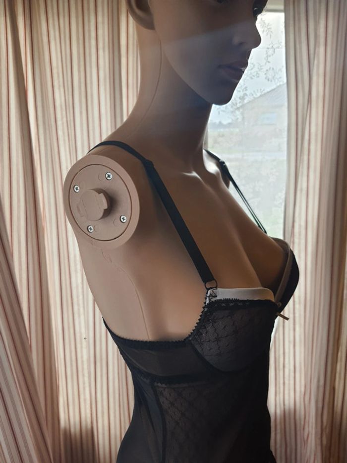 Nuisette Sanselle noir taille M - photo numéro 11