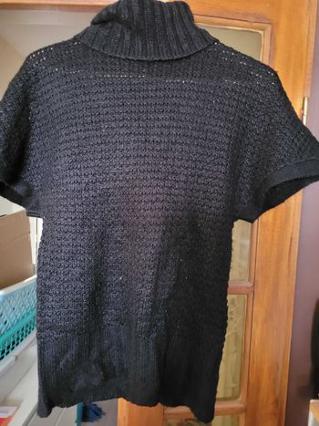 Pull manches courtes taille 38/40