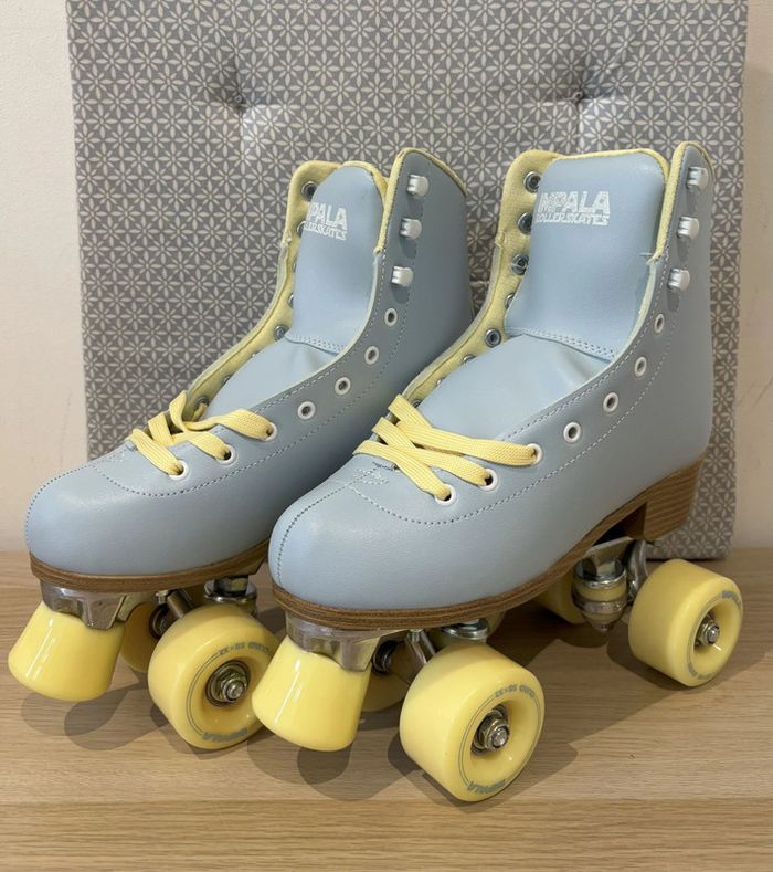 Paire de Rollerskates "Blue" Taille 37 - photo numéro 5