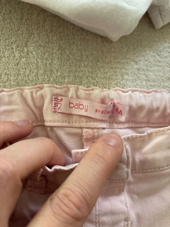 Jeans rose 4 ans - photo numéro 4