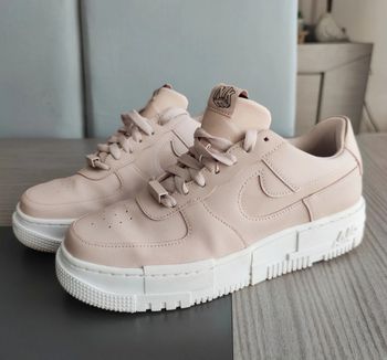 Nike Air force 1 pixel