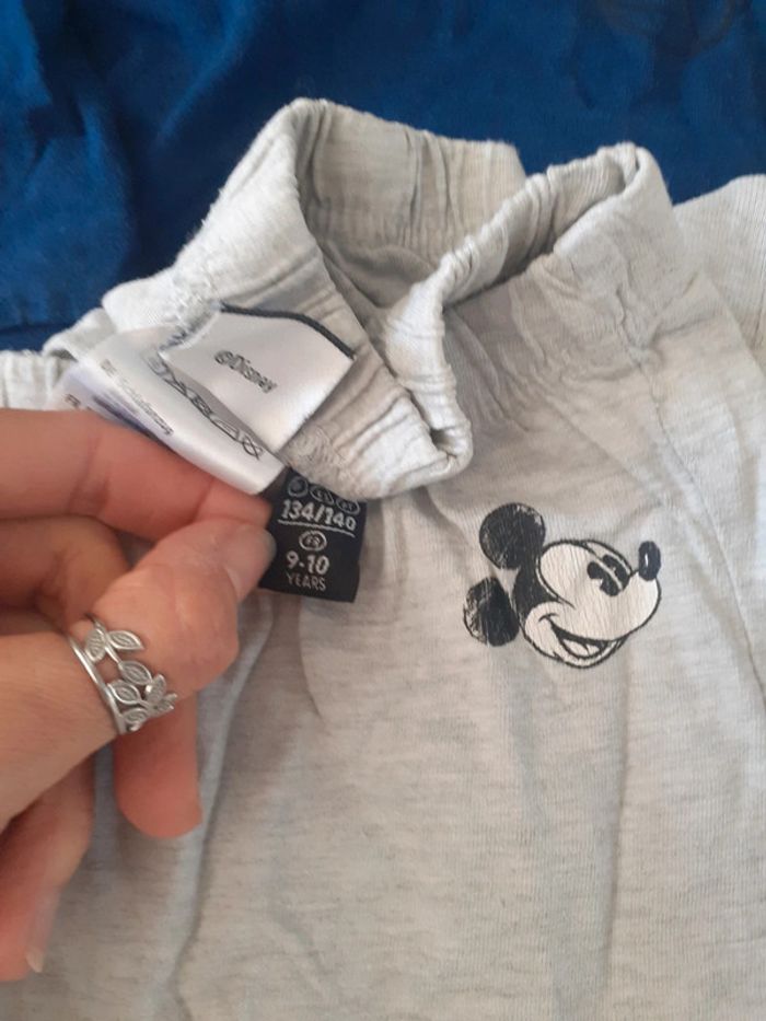 Pyjama fin 10ans - photo numéro 3