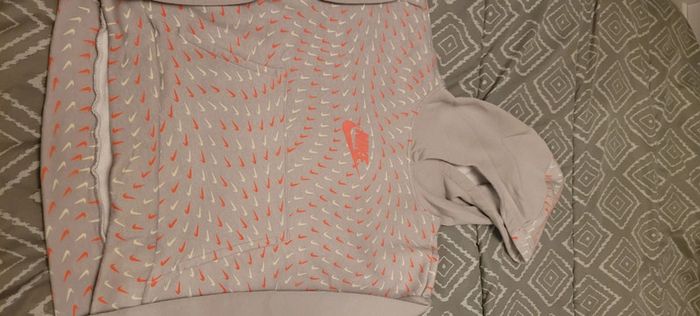 Sweat à capuche - photo numéro 2