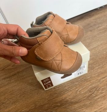 Chaussure pointure 19