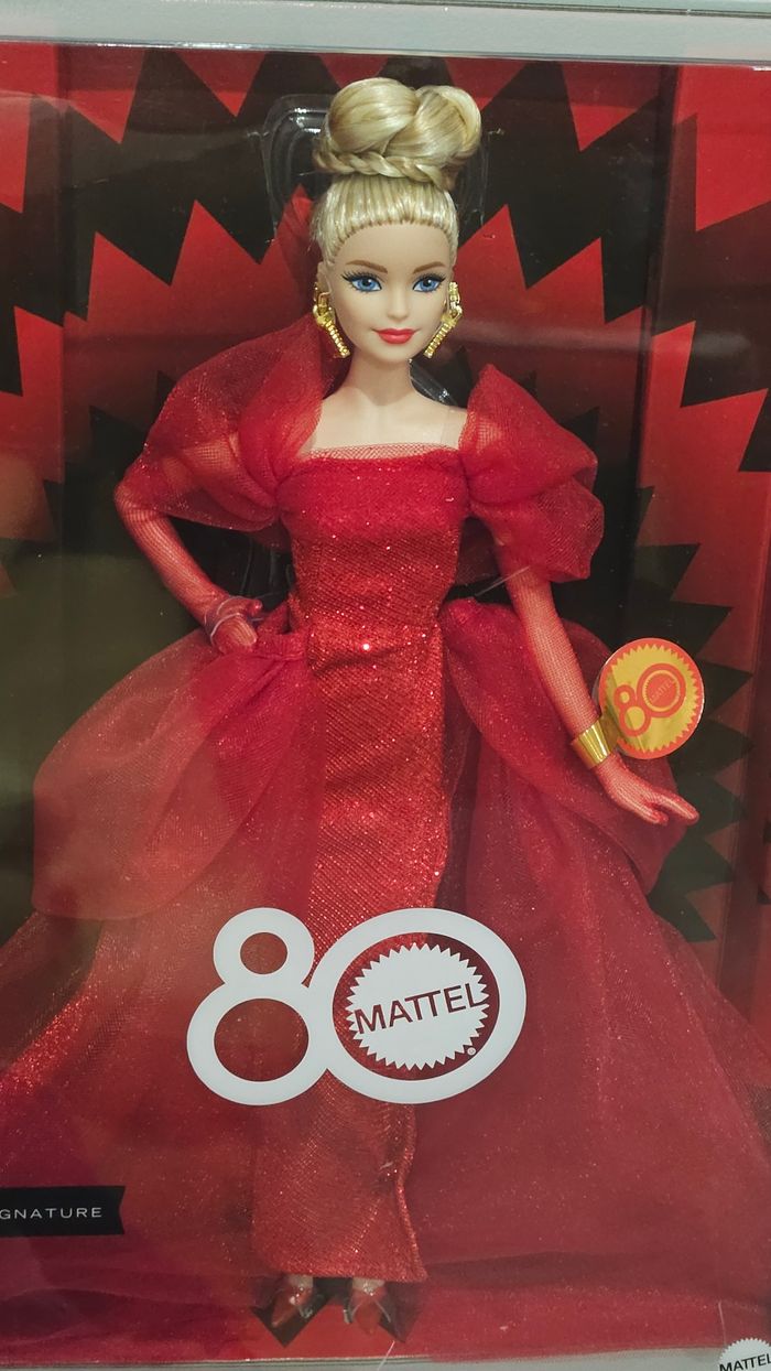 Poupée Barbie spécial anniversaire 80 ans Mattel - photo numéro 2