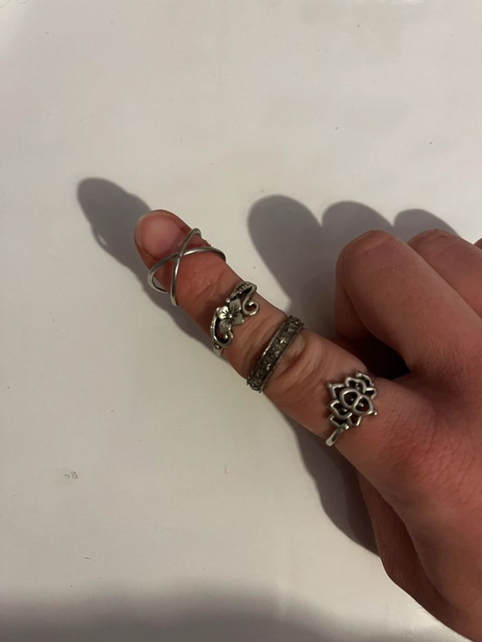 Lot de bijoux argentés - photo numéro 2