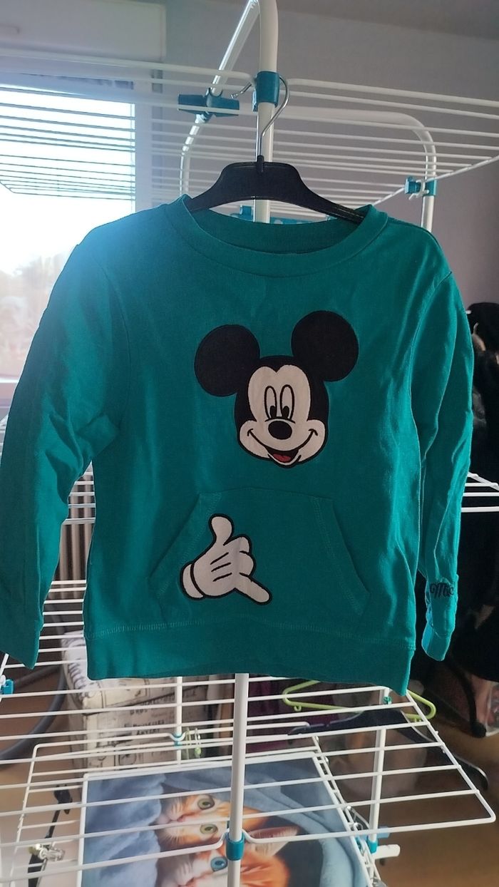 Lot 6 sweats et gilets 5 ans - photo numéro 4