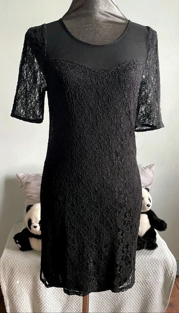 Petite robe noir en dentelle 3 suisses