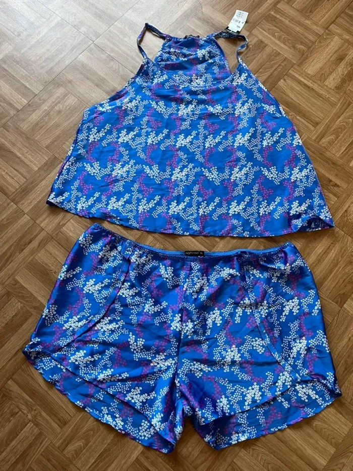 Ensemble tenue de nuit bleu avec motifs débardeur + short In Extenso (NEUF) - photo numéro 5