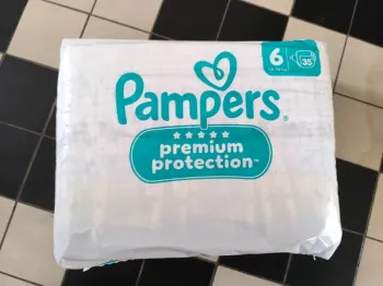 Couches Pampers Premium protection