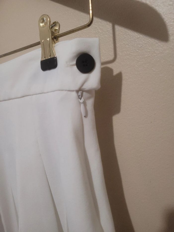 Mini jupe bershka Taille S - photo numéro 3