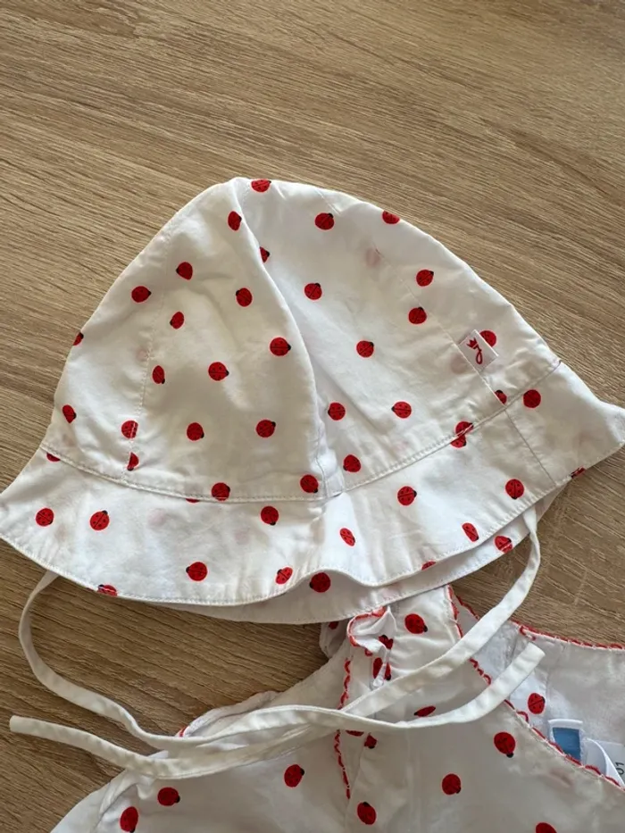 Joli ensemble blanc avec coccinelles Jacadi 3 mois TBE - photo numéro 6