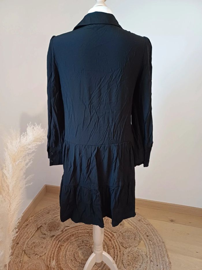 Petite robe noire boutonnée neuve Yehwang taille S/M 36/38 - photo numéro 10