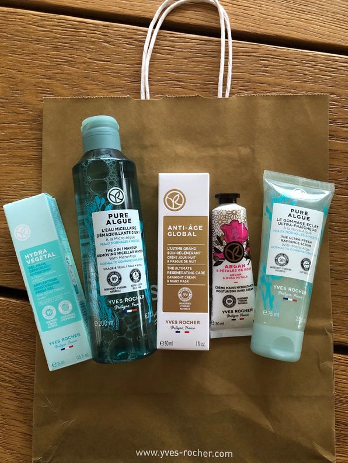 Lot articles Yves Rocher