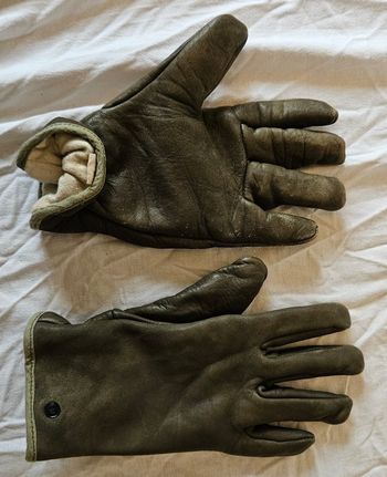 Gant simili cuir