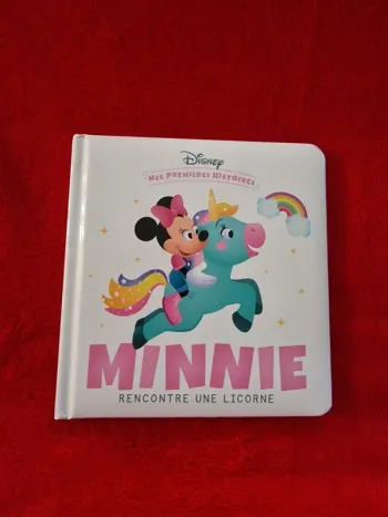 Livre mes premières histoires Disney minnie rencontre une licorne