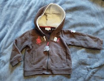 Sweat zippé à capuche 24/36 mois
