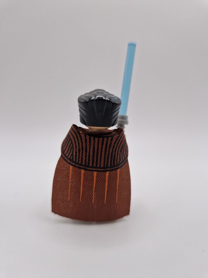 Figurine type lego Jedi / sith Comte dooku jeune star wars - photo numéro 3