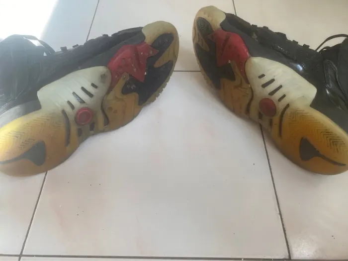 Jordan 11 CMFT Low 45 black red 45,5 - photo numéro 9