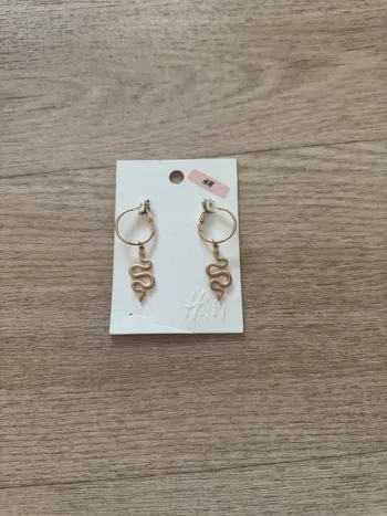 Boucle d’oreille H&M