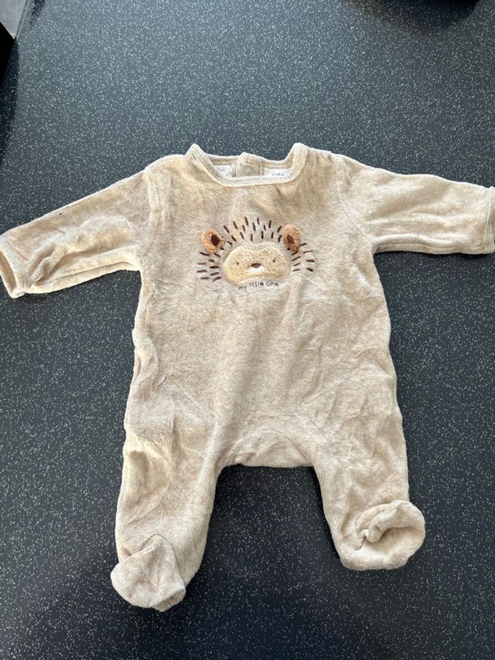 Pyjama taille 1 mois