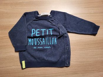 Pull taille 6 mois