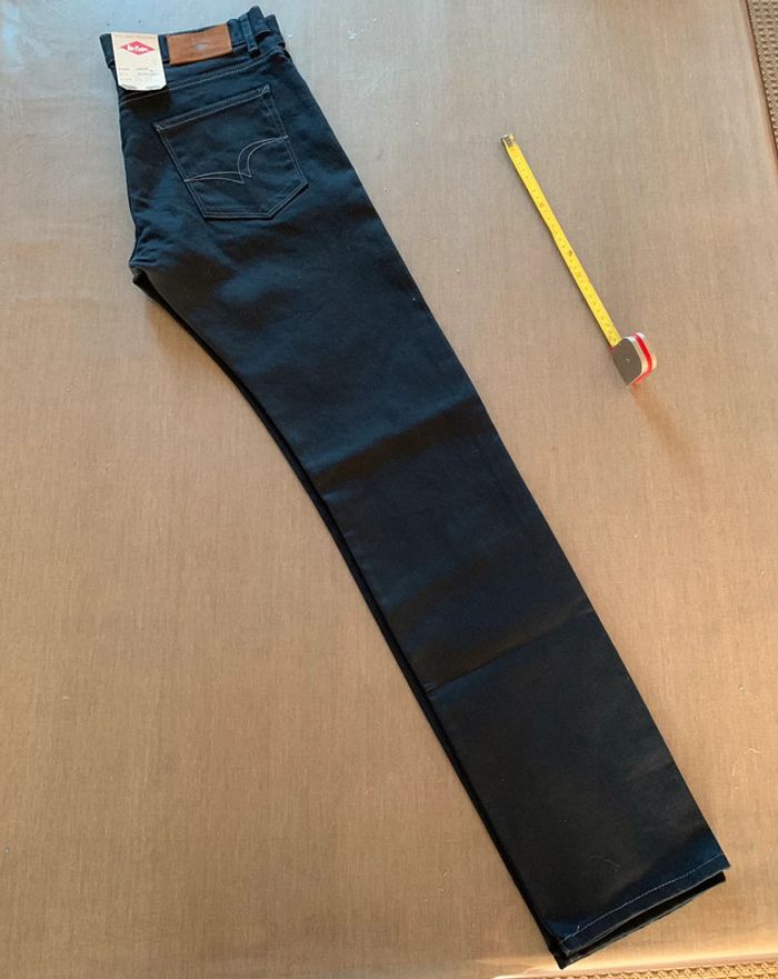 Superbe jeans bleu brut LeeCoper neuf - photo numéro 4