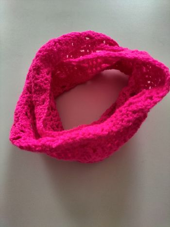 Tour de cou enfant fushia