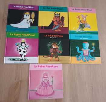 Lot 7 livres roi et reine