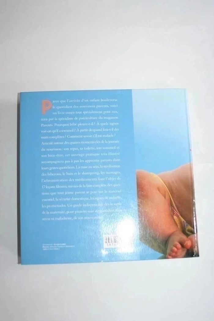 Précis de puériculture à l'usage des Nouveaux Parents - photo numéro 2