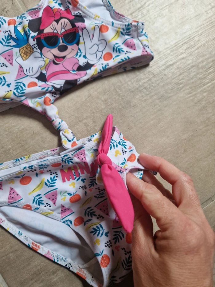 Maillot de bain Minnie 6 ans - photo numéro 2